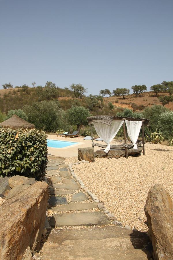 Corvatos Casas Do Monte Villa Almodôvar Exteriör bild